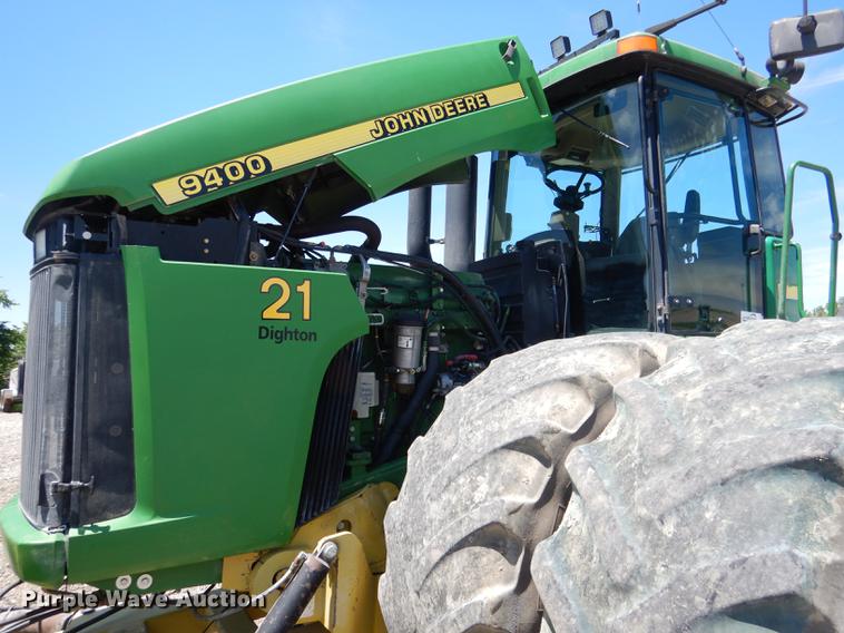 image for item DG5809 2001 John Deere 9400 4WD tractor