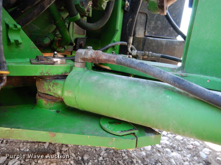 image for item DG5809 2001 John Deere 9400 4WD tractor