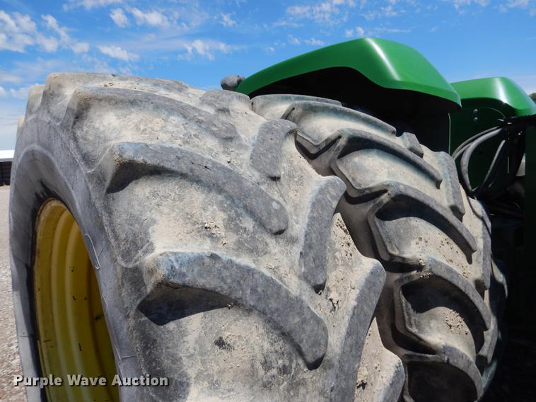 image for item DG5809 2001 John Deere 9400 4WD tractor