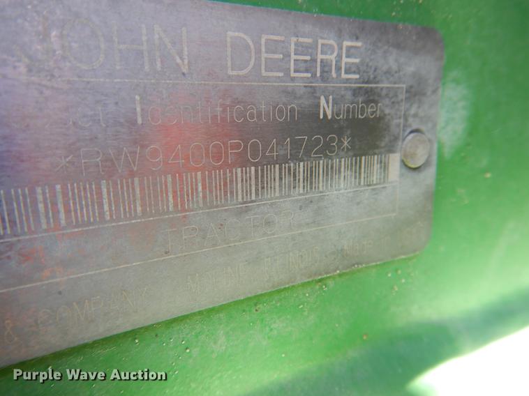 image for item DG5809 2001 John Deere 9400 4WD tractor