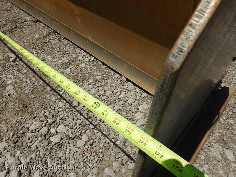 image for item DG5810 Degelman 12/1HA four-way dozer blade