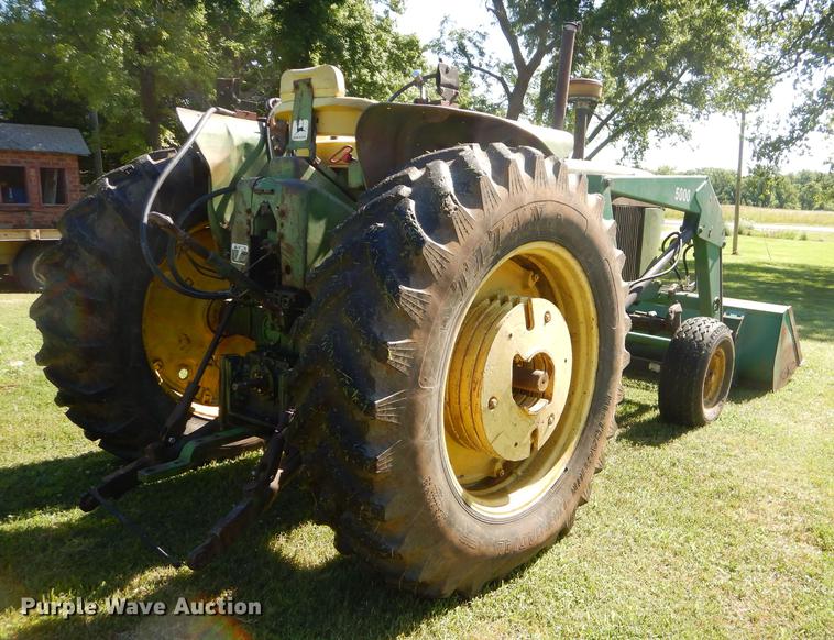 image for item ED9310 1963 John Deere 4010 tractor