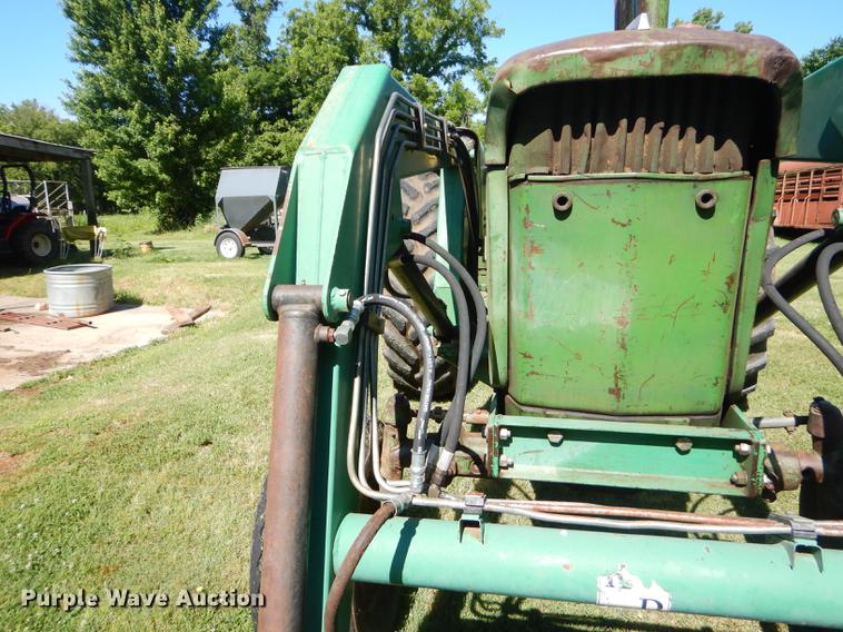 image for item ED9310 1963 John Deere 4010 tractor