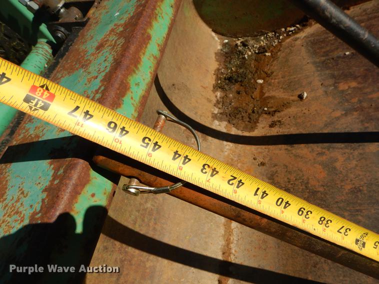 image for item ED9310 1963 John Deere 4010 tractor