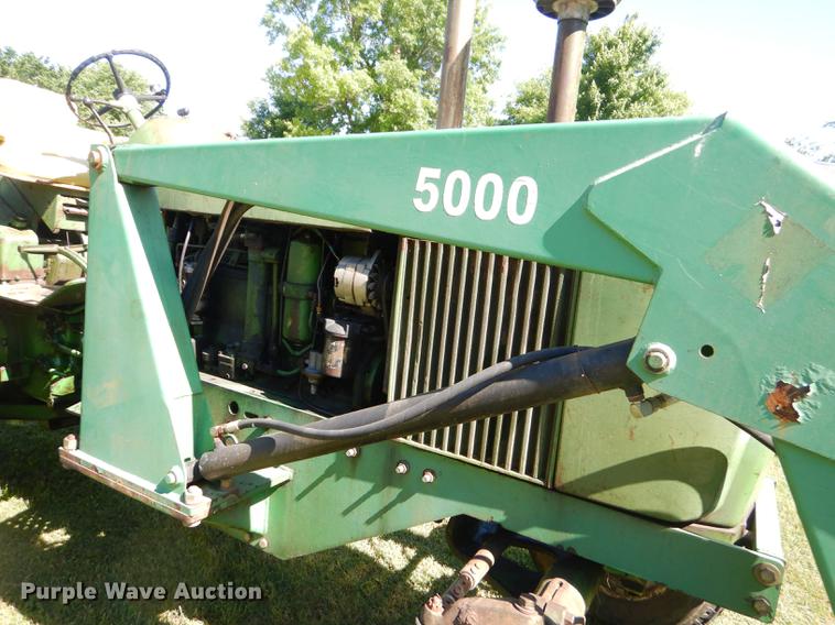 image for item ED9310 1963 John Deere 4010 tractor