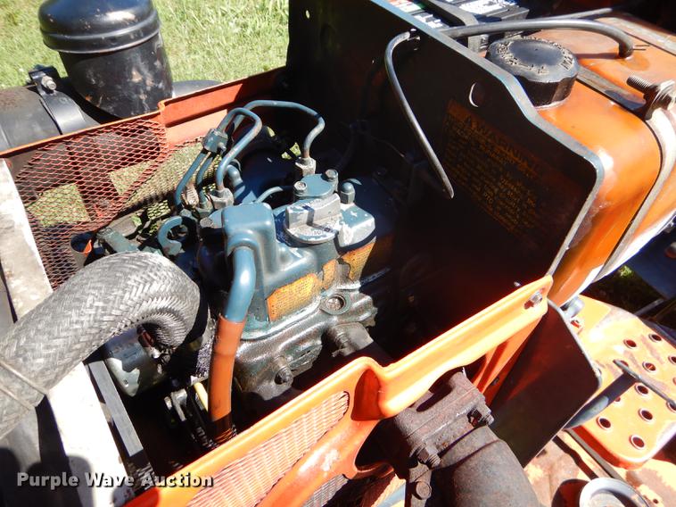 image for item ED9311 1998 Kubota B4200 MFWD tractor