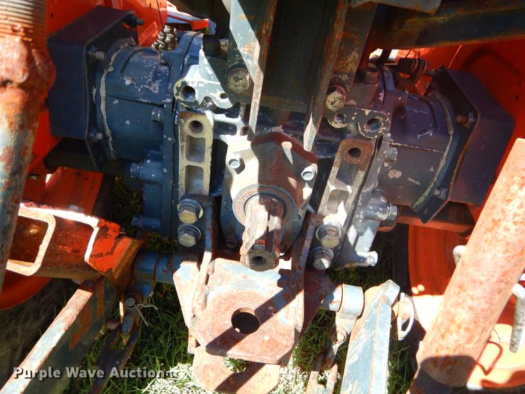 image for item ED9311 1998 Kubota B4200 MFWD tractor