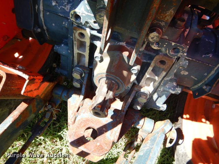 image for item ED9311 1998 Kubota B4200 MFWD tractor