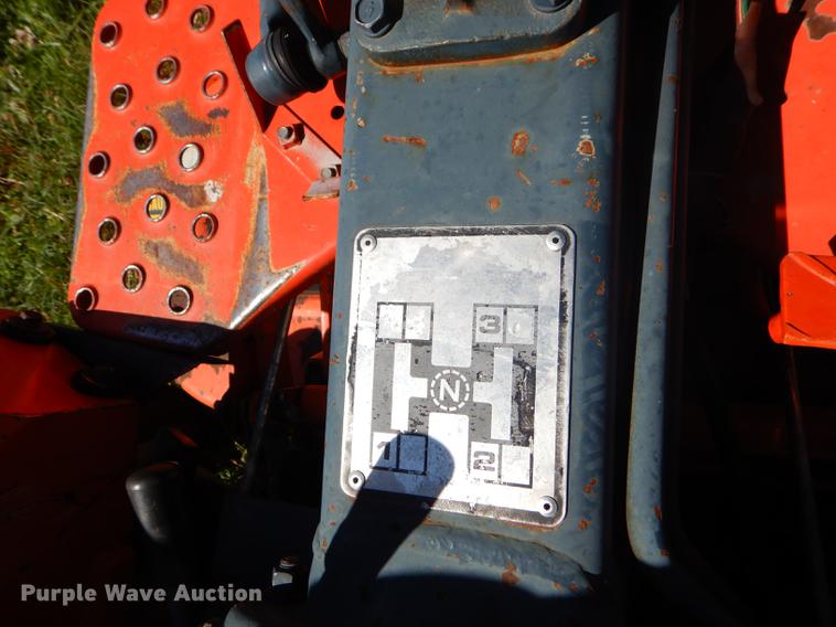 image for item ED9311 1998 Kubota B4200 MFWD tractor