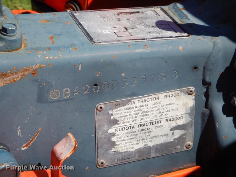 image for item ED9311 1998 Kubota B4200 MFWD tractor