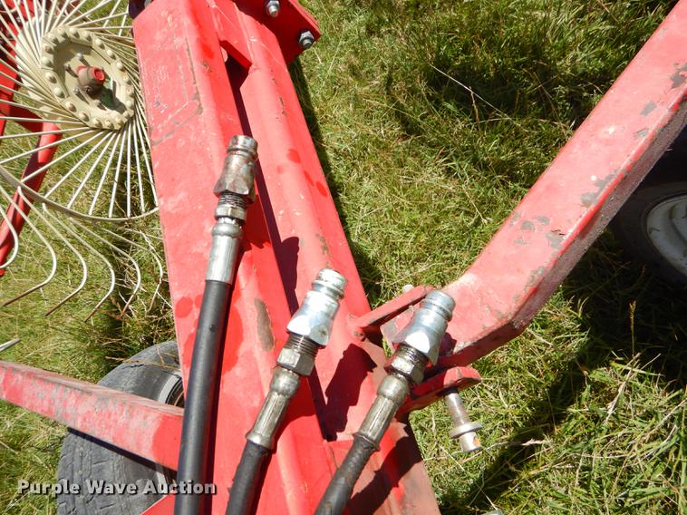image for item ED9312 2003 Enorossi 12+3 hay rake