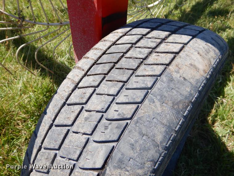 image for item ED9312 2003 Enorossi 12+3 hay rake