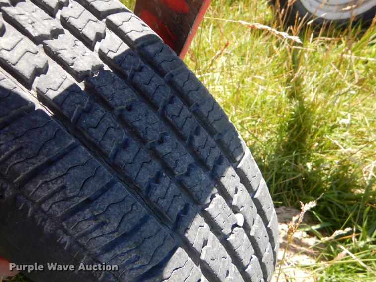 image for item ED9312 2003 Enorossi 12+3 hay rake