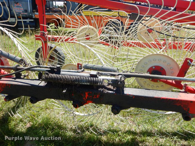 image for item ED9312 2003 Enorossi 12+3 hay rake