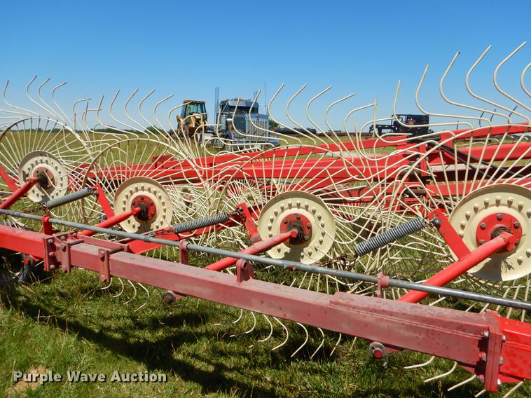 image for item ED9312 2003 Enorossi 12+3 hay rake