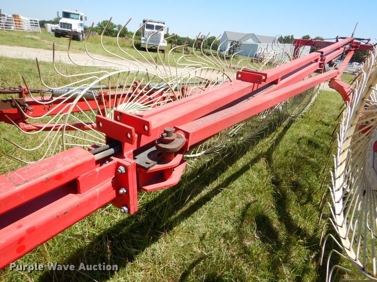 image for item ED9312 2003 Enorossi 12+3 hay rake