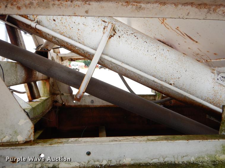 image for item ED9314 2008 Homemade fertilizer tender trailer