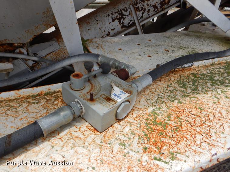 image for item ED9314 2008 Homemade fertilizer tender trailer