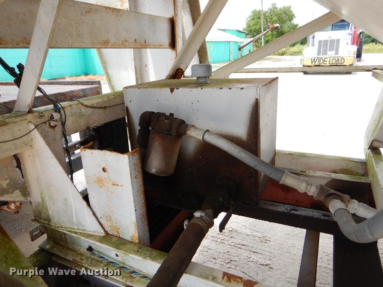 image for item ED9314 2008 Homemade fertilizer tender trailer