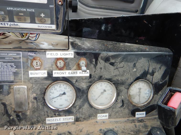 image for item ED9316 2002 International 2554 applicator truck