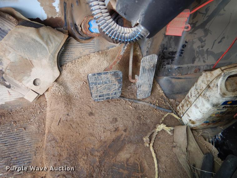 image for item ED9316 2002 International 2554 applicator truck