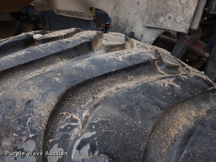 image for item ED9316 2002 International 2554 applicator truck