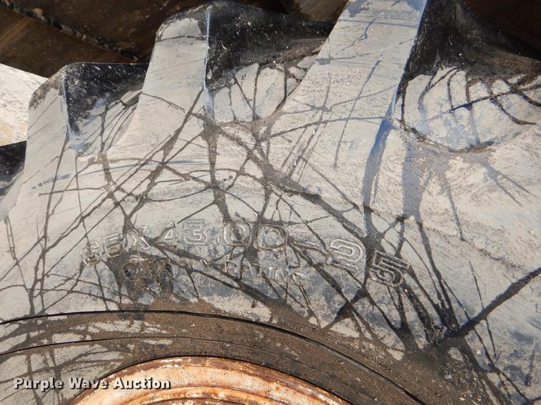 image for item ED9316 2002 International 2554 applicator truck