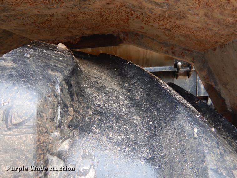 image for item ED9316 2002 International 2554 applicator truck