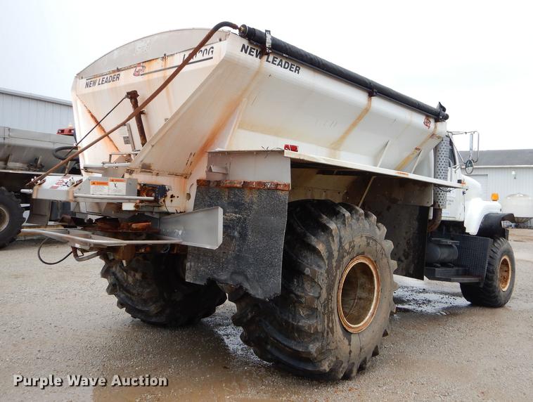 image for item ED9317 1997 International 2554 applicator truck