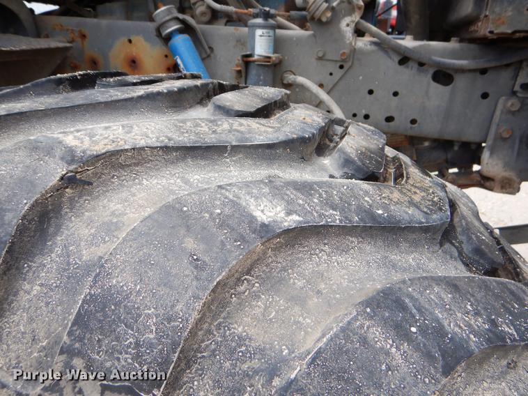 image for item ED9317 1997 International 2554 applicator truck