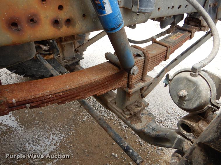 image for item ED9317 1997 International 2554 applicator truck