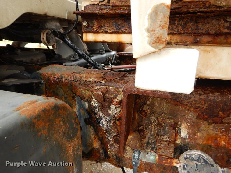 image for item ED9317 1997 International 2554 applicator truck