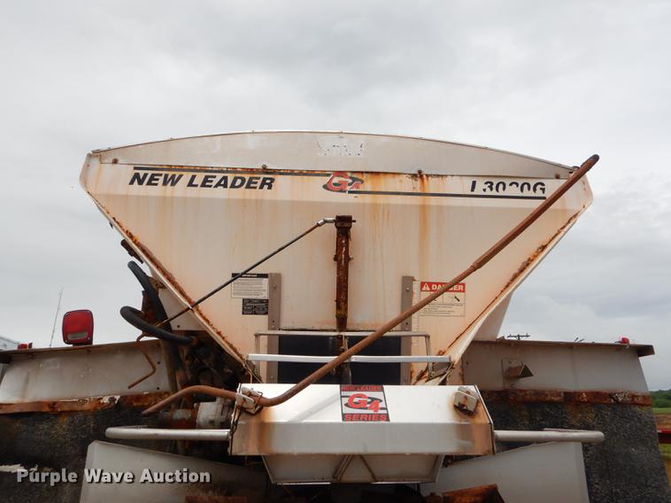 image for item ED9317 1997 International 2554 applicator truck
