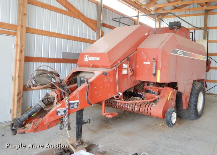 image for item ED9360 2003 Hesston 4760 large square baler