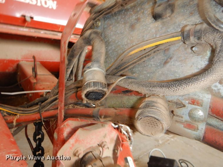 image for item ED9360 2003 Hesston 4760 large square baler