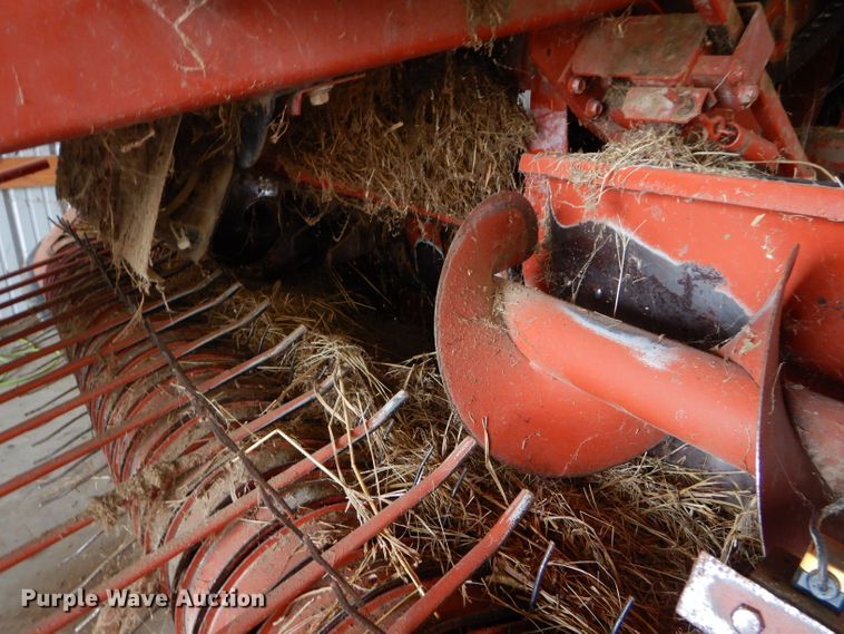 image for item ED9360 2003 Hesston 4760 large square baler