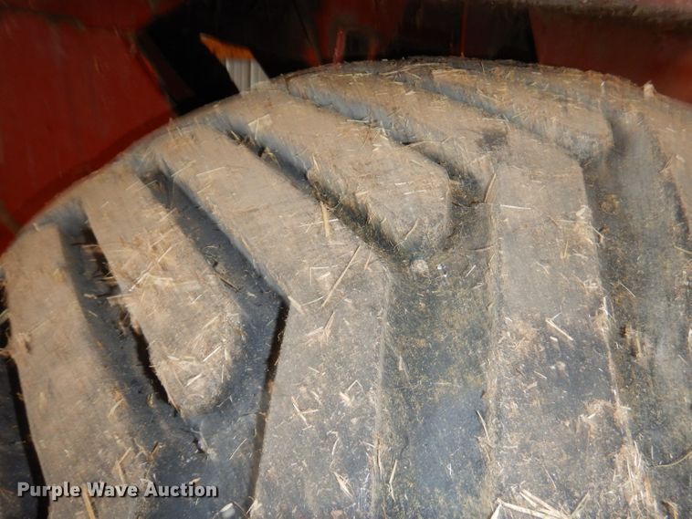 image for item ED9360 2003 Hesston 4760 large square baler