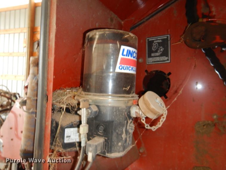 image for item ED9360 2003 Hesston 4760 large square baler