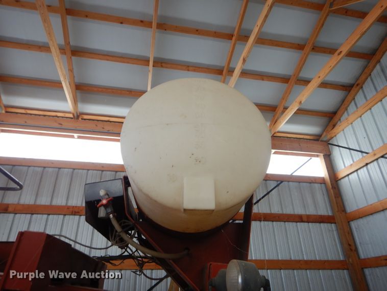 image for item ED9360 2003 Hesston 4760 large square baler