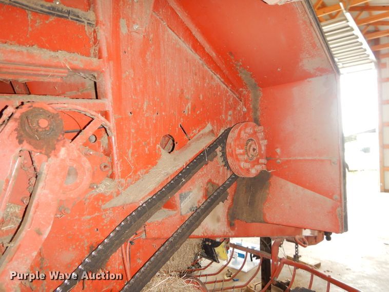 image for item ED9360 2003 Hesston 4760 large square baler