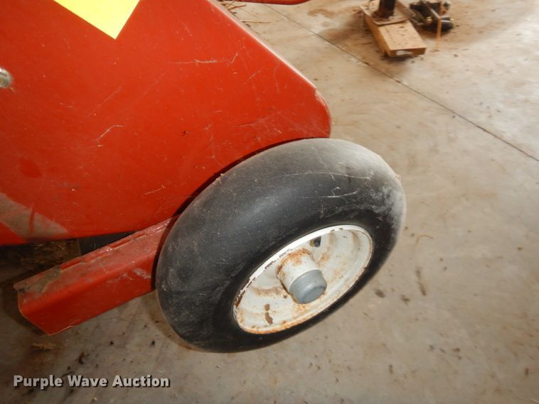 image for item ED9360 2003 Hesston 4760 large square baler