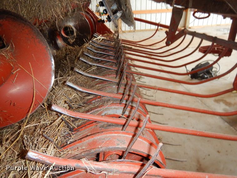 image for item ED9360 2003 Hesston 4760 large square baler