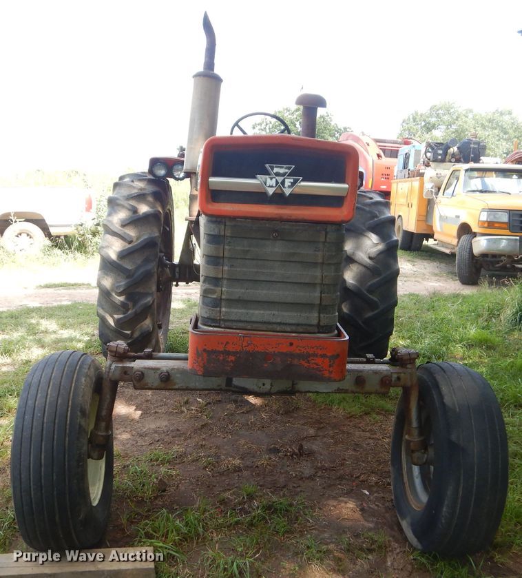 image for item ED9392 Massey-Ferguson 180 tractor