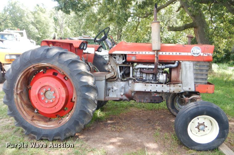 image for item ED9392 Massey-Ferguson 180 tractor
