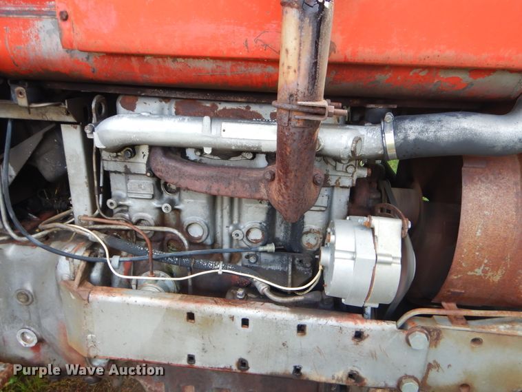 image for item ED9392 Massey-Ferguson 180 tractor