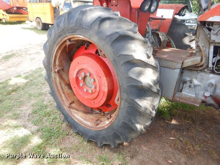 image for item ED9392 Massey-Ferguson 180 tractor