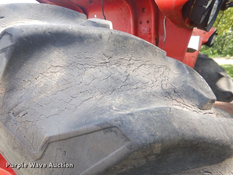 image for item ED9392 Massey-Ferguson 180 tractor