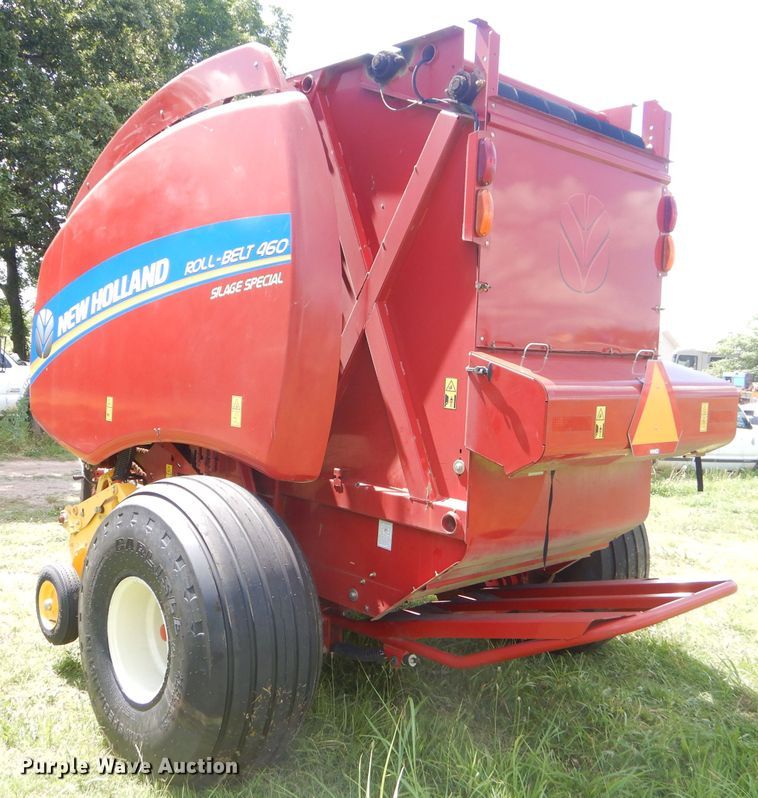 image for item ED9394 2016 New Holland Rollbelt 460 round baler