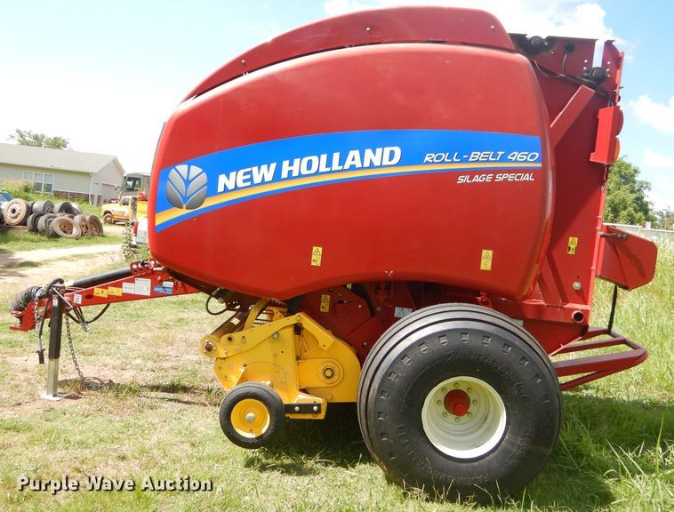 image for item ED9394 2016 New Holland Rollbelt 460 round baler
