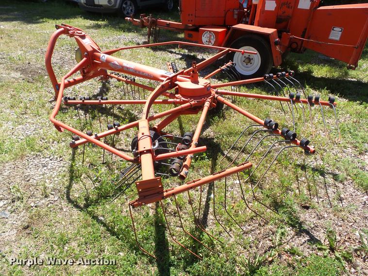 image for item EM9756 Kuhn GA300GM tedder